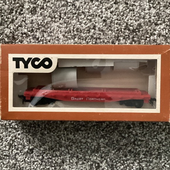 TYCO Red Train Car - Picture 1 of 3